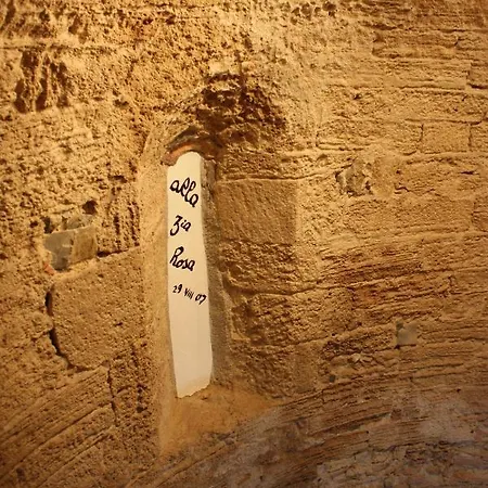 San Fele Ливорно